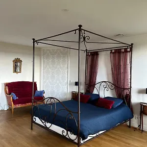 Gasthuis Romantique Dans Le Chateau De La Bouchatte, Chazemais