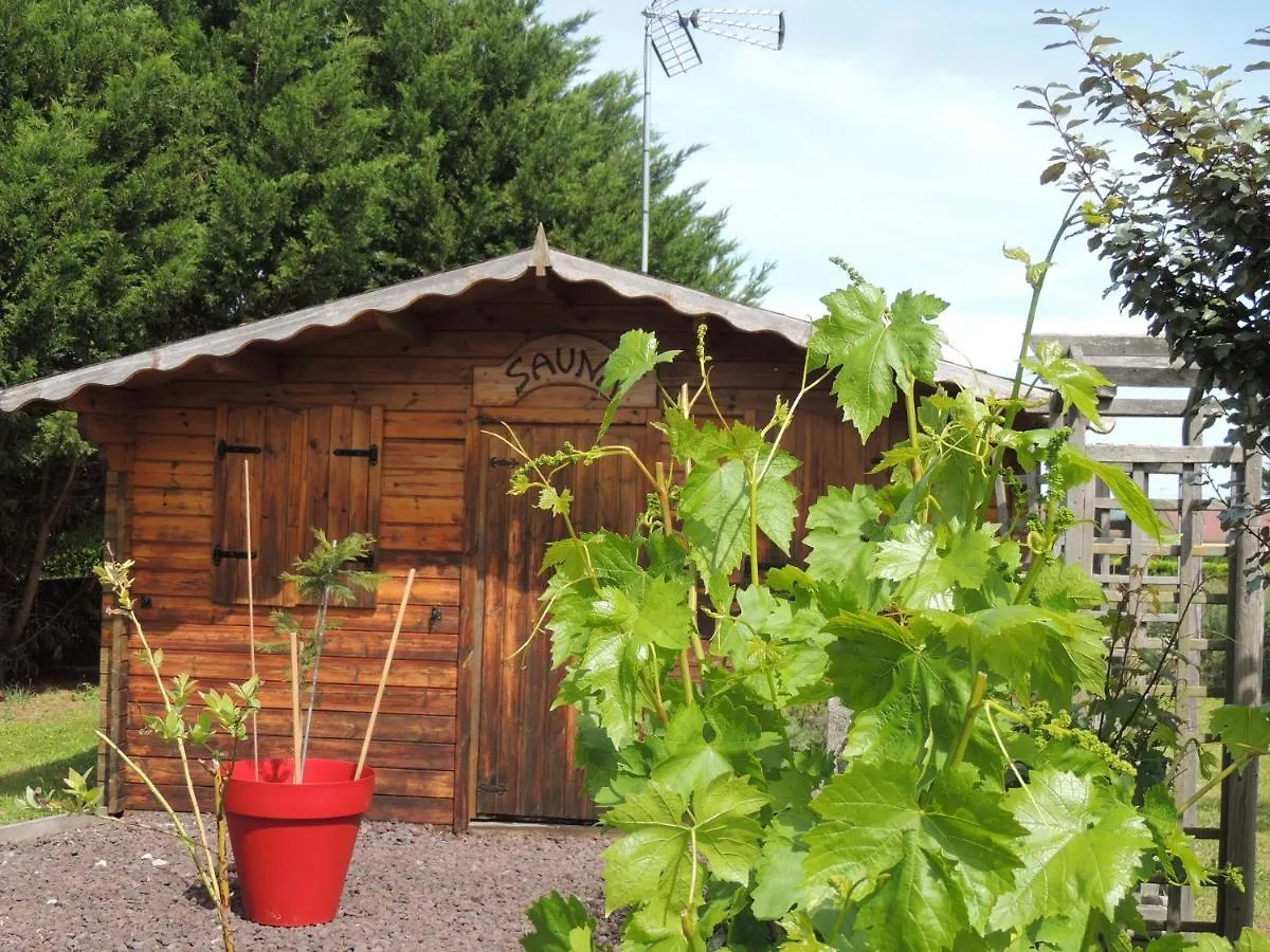 Chalet Atypique Kota Noah Location En Gite Salle D'Eau Privative A 20M Chazemais